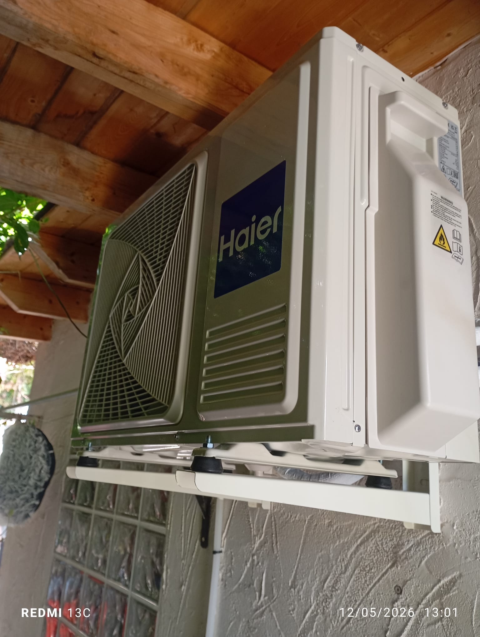 Servicio técnico de aire acondicionado: carga de refrigerante con manómetros certificados F-Gas en Tenerife